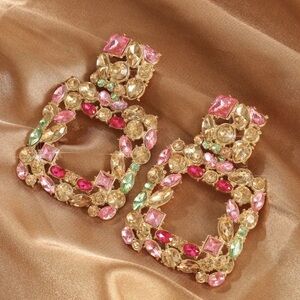 Vibrant Gold and Pink Crystal Earrings. Luxury Statement Earrings. 🌷